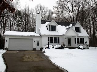 83 Welton Rd, Conneaut, OH 44030