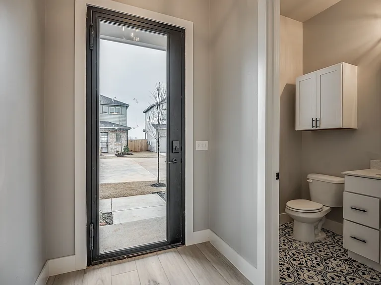 2529 NW 132nd Pl — Photo 5