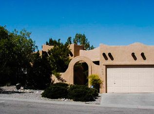 4416 Los Arboles Dr, Las Cruces, NM 88011