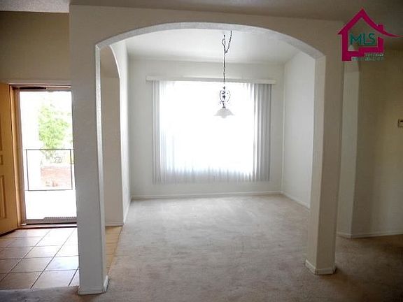 5th image of 5076 Galina Dr
