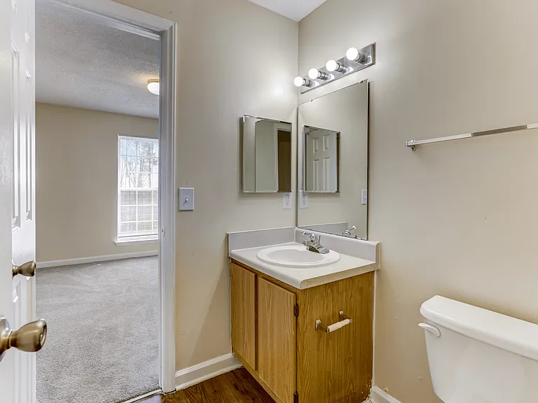 Forest Glen Apartments — Photo 35