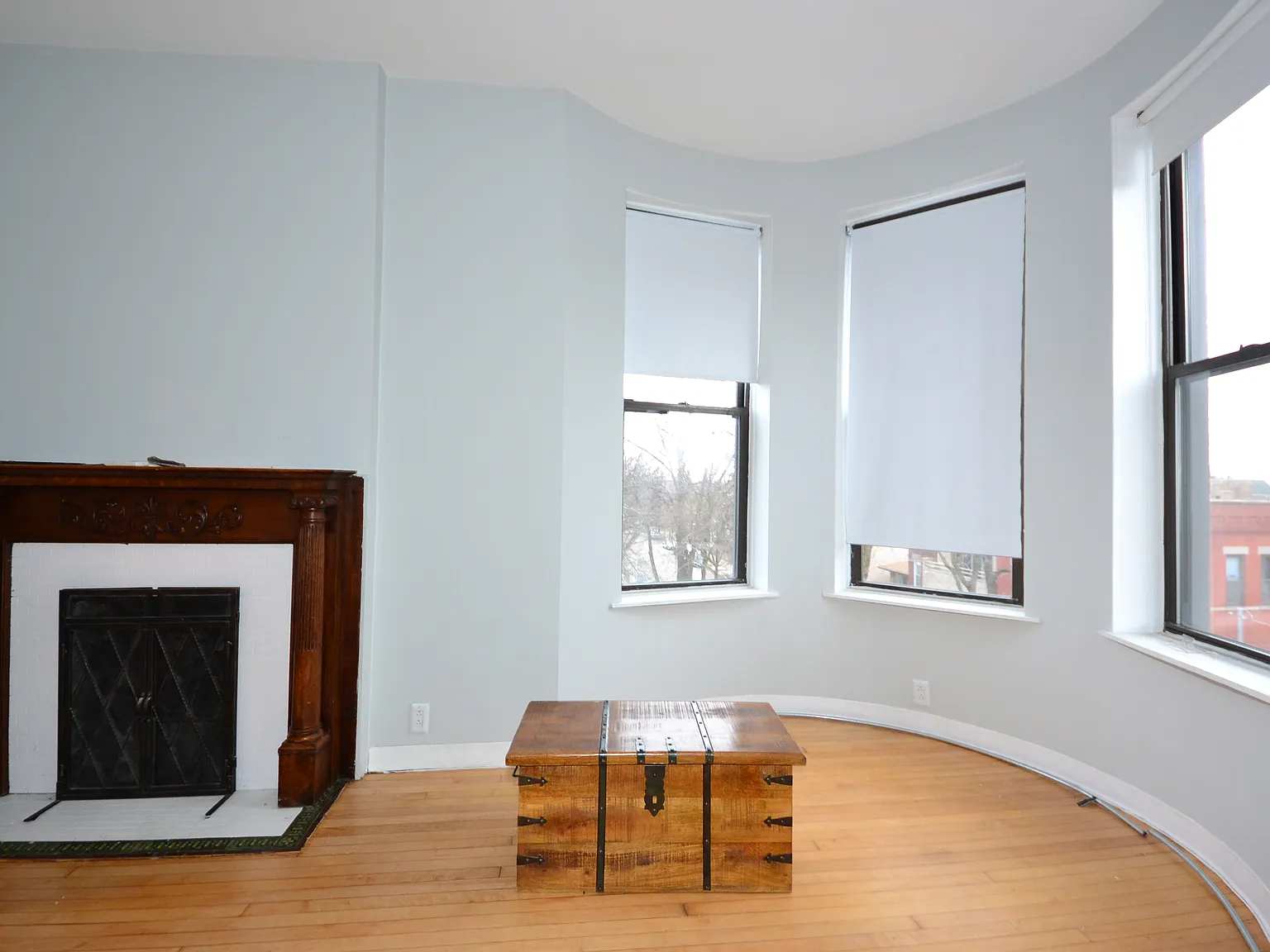 4 bed, 1800 sqft, $2,490 — Photo 3