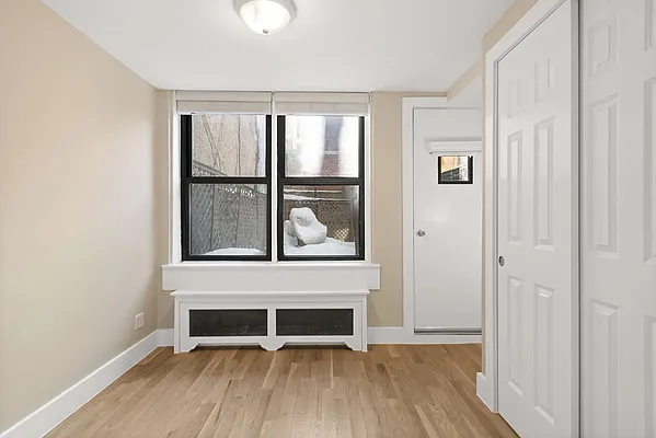 Rented by Cooper & Cooper Real Estate | media 26