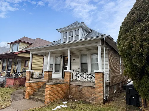5372 Cooper St Photo 1