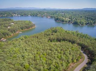 379 Rusty Hook Dr, Nebo, NC 28761