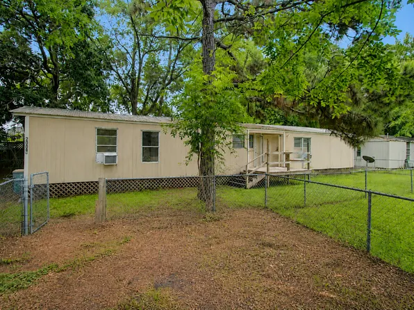 2008C Brasher Rd, Biloxi, MS 39532