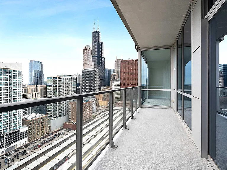 Burnham Pointe — Photo 14