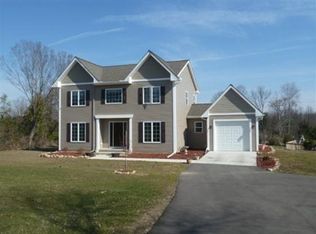 9138 Horseshoe Ct, Dexter, MI 48130