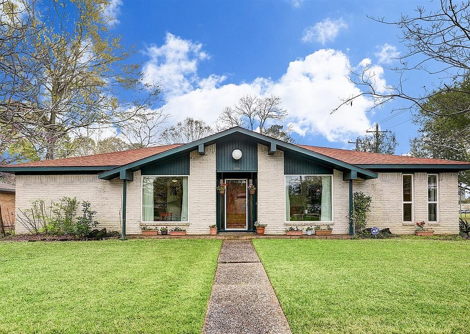 1st image of 5531 Braesvalley Dr