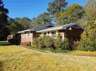 12 Meadow Ln SW, Rome, GA 30165