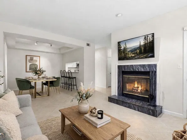 240 Renaissance Pkwy NE APT 211, Atlanta, GA 30308