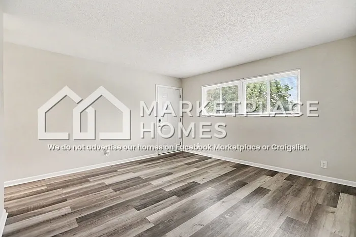 412 Todd St SE #C — Photo 5