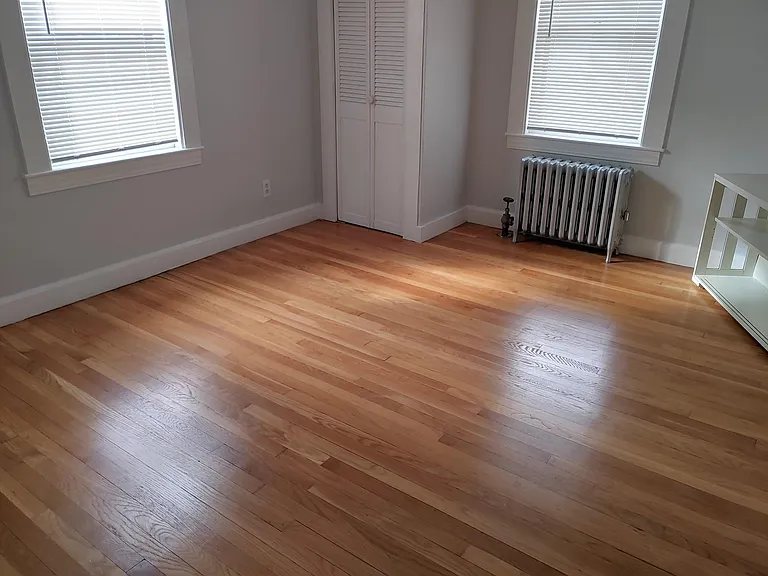 35 Maplewood St — Photo 7