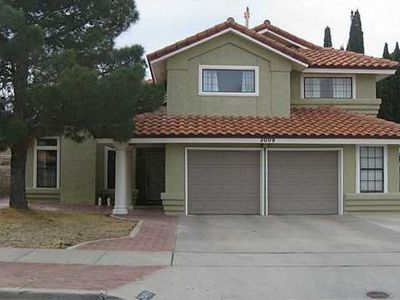 2009 Lake Huron Dr, El Paso, TX, 79936