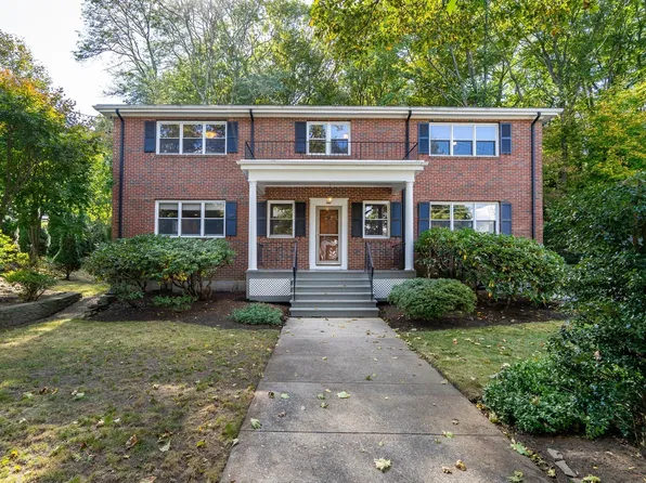 143 Withington Rd, Newton, MA 02460