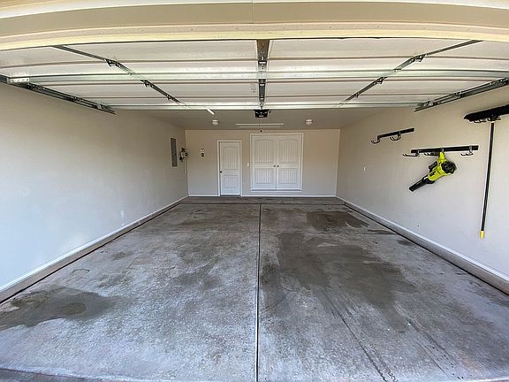 2nd image of 9209 Rockwood Dr