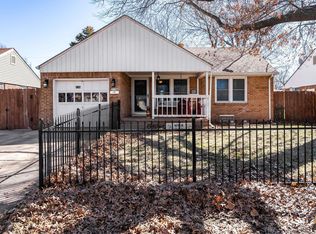 2136 S Parkwood Ln, Wichita, KS 67218