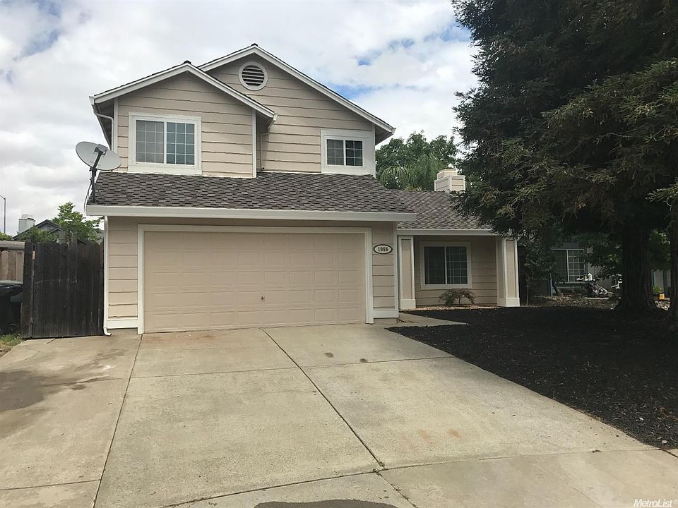 2nd image of 1056 McRae Way