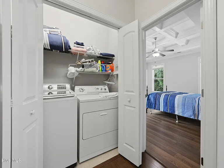 3702 Cinnamon Fern Dr — Photo 21