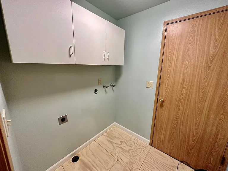laundry room/garage access