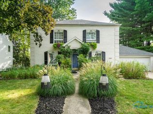 2338 Hempstead Rd, Toledo, OH 43606