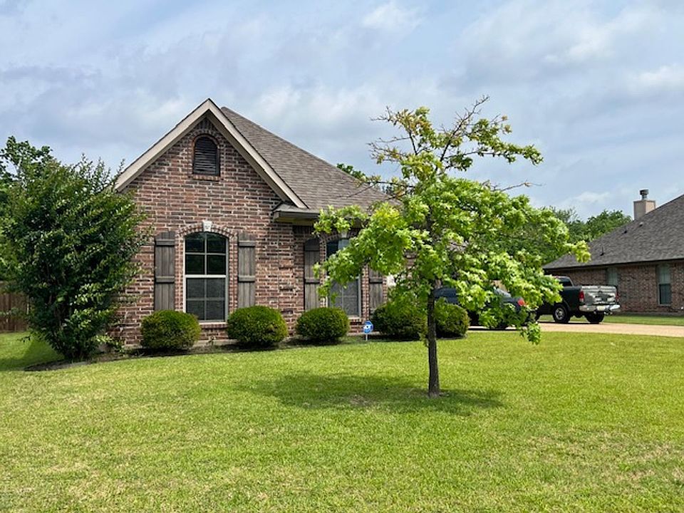 1st image of 213 Arrowhead Dr