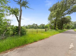 Hyena Rd, Gilmer, TX 75644