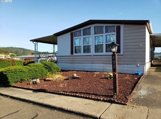 402 Shadow Ranch Ln, Roseburg, OR 97470