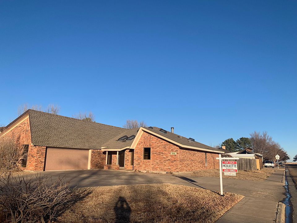 1st image of 500 Bradley Ln