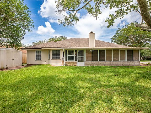 4th image of 2081 Magnus Ln