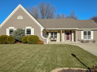 13760 Paddock Pkwy, New Berlin, WI 53151