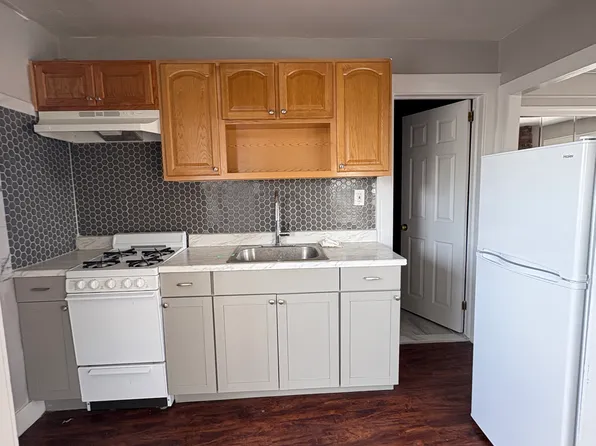 336 Myrtle Ave #B, Irvington, NJ 07111