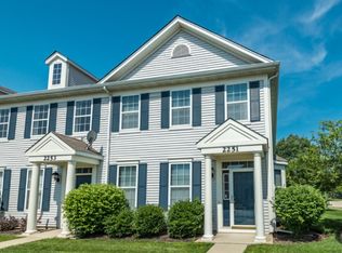 2251 Georgetown Cir, Aurora, IL 60503