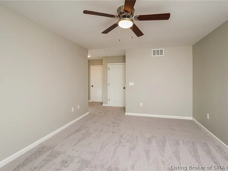 2072 S Sarah Dr — Photo 7