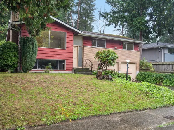 13332 28th Avenue NE, Seattle, WA 98125