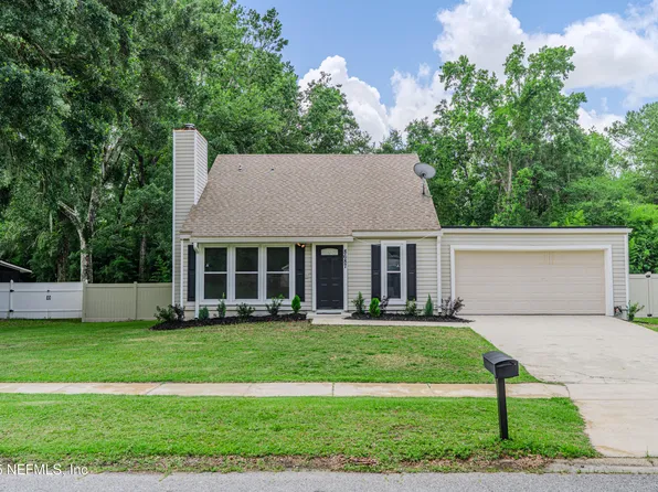 8687 BISHOPSWOOD Drive, Jacksonville, FL 32244
