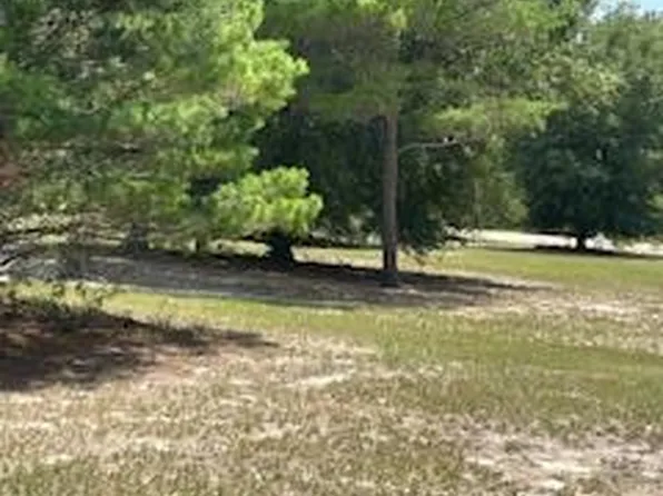 457 Garden Cir, Collins, GA 30421