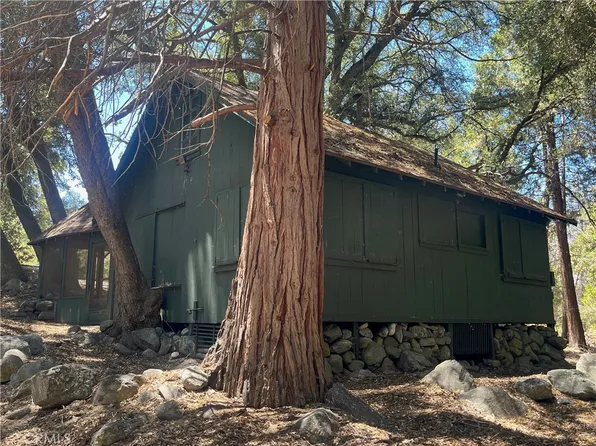 7 Oak Ct #78, Angelus Oaks, CA 92305