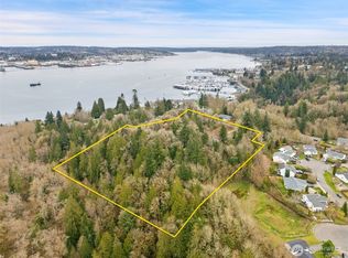 215 Caseco Ln, Port Orchard, WA