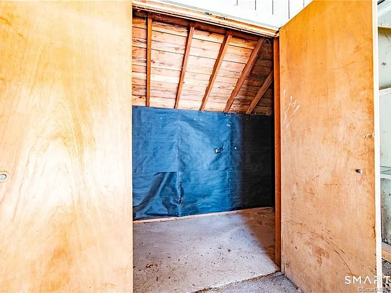 140 Woodvale Dr #E — Photo 16