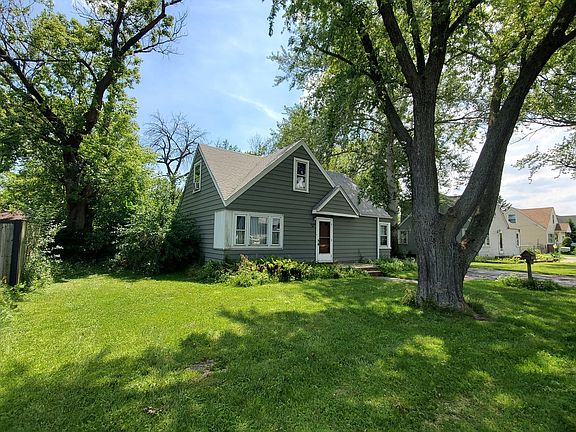 2nd image of 25 Wagner Dr