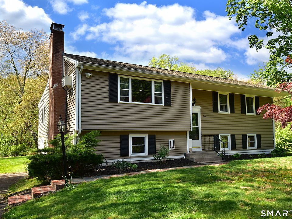 1st image of 740 Dart Hill Road