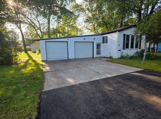 1237 Pine Ln N, Princeton, MN 55371