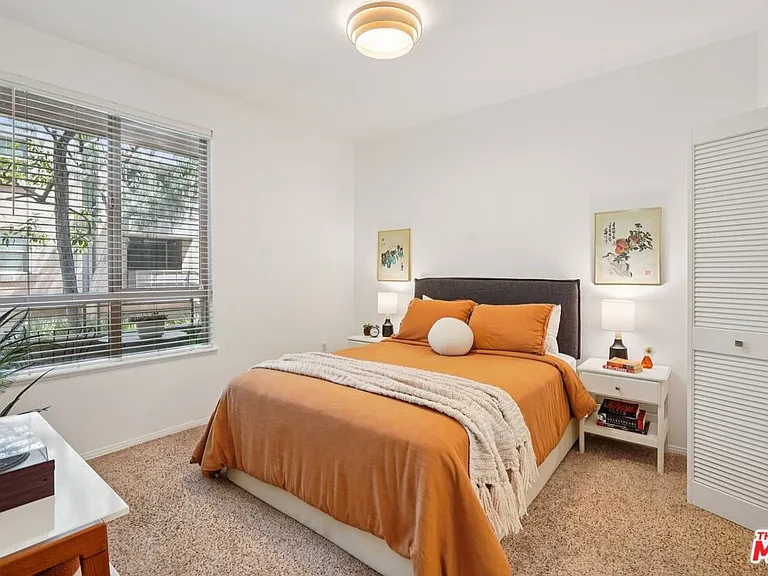 100 S Alameda St #150 — Photo 18