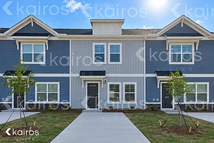 2469 Banyan Cir