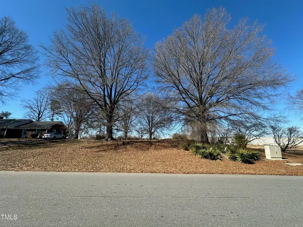 110 Hedgemore Dr #3, Kernersville, NC 27284