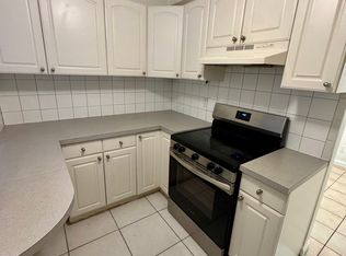 2380 Diana Dr APT 5, Hallandale, FL 33009