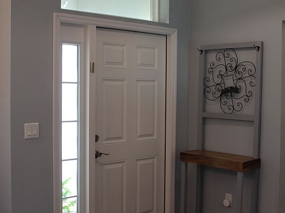 5th image of 6063 Ackard Ave