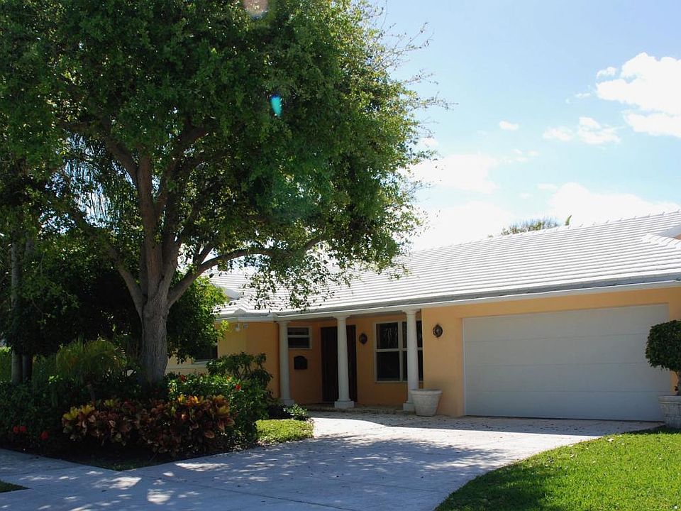 1st image of 140 Pamela Ln