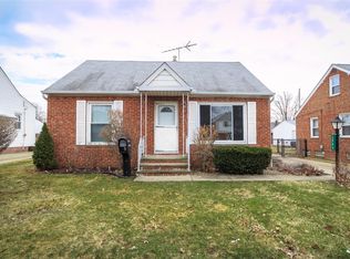 1241 Commonwealth Ave, Mayfield Heights, OH 44124